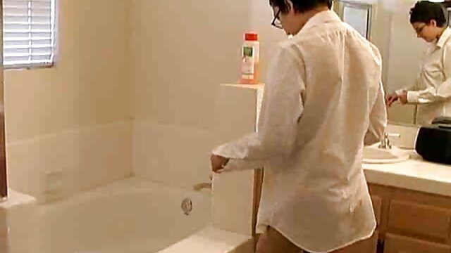 স্বামী হট সেক্সি ভিডিও গান ও স্ত্রী,